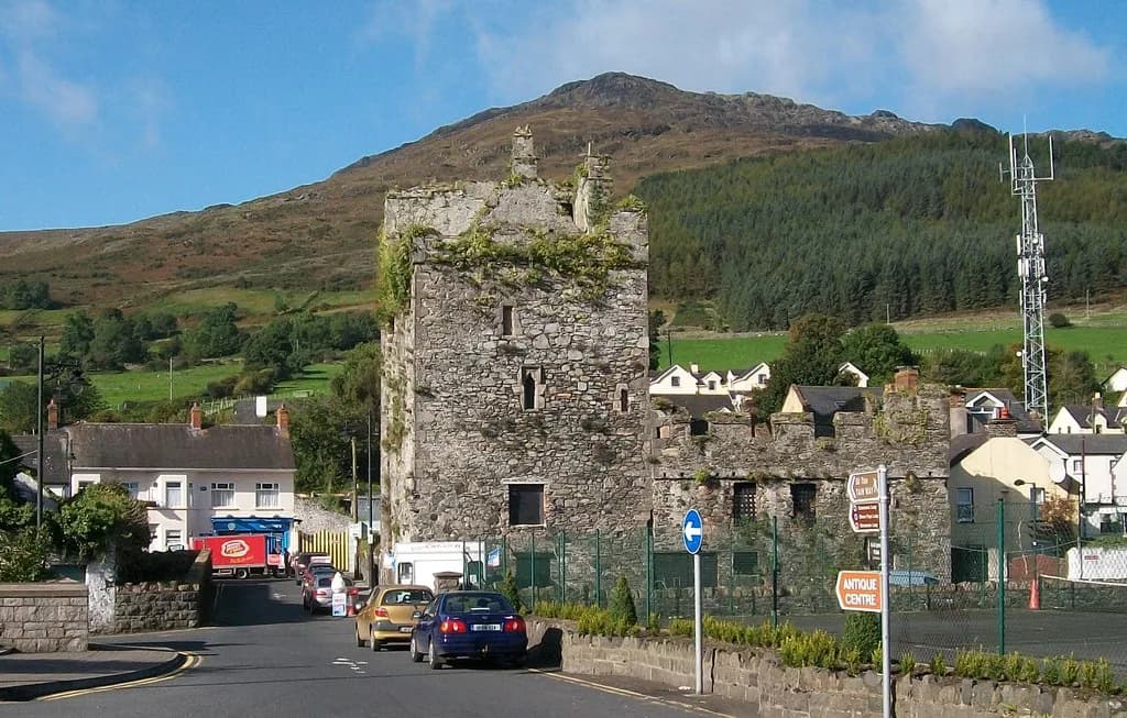 Castles in Louth: Carlingford Castle and Castle Roche