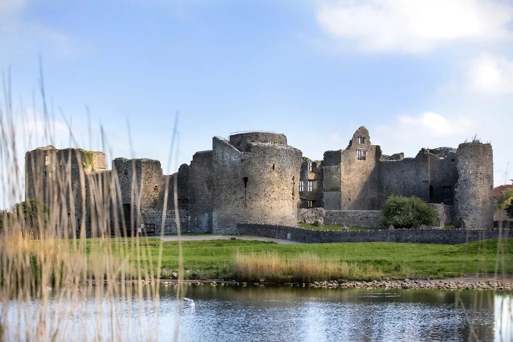 Castles in Roscommon: Roscommon Castle and Other Castle Sites