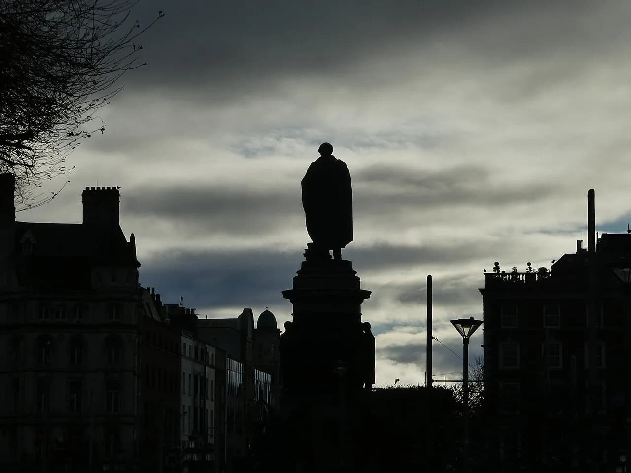 Dublin Statues: A Walk Through the City's Public Sculptures