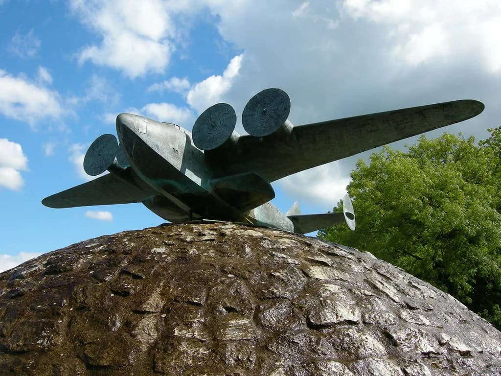 Foynes Flying Boat & Maritime Museum: Visitor Guide