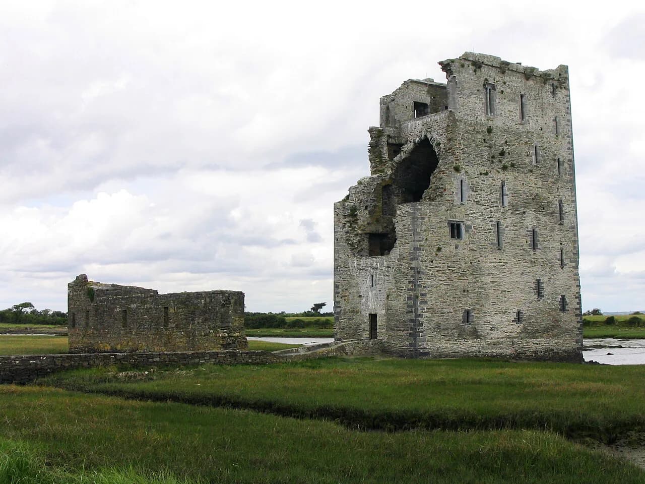 Irish Tower Houses: What They Are and Where to See Them