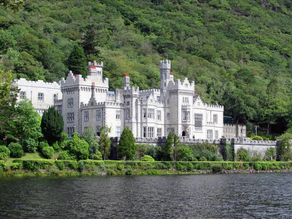 Kylemore Abbey: Victorian Estate and Walled Garden Guide