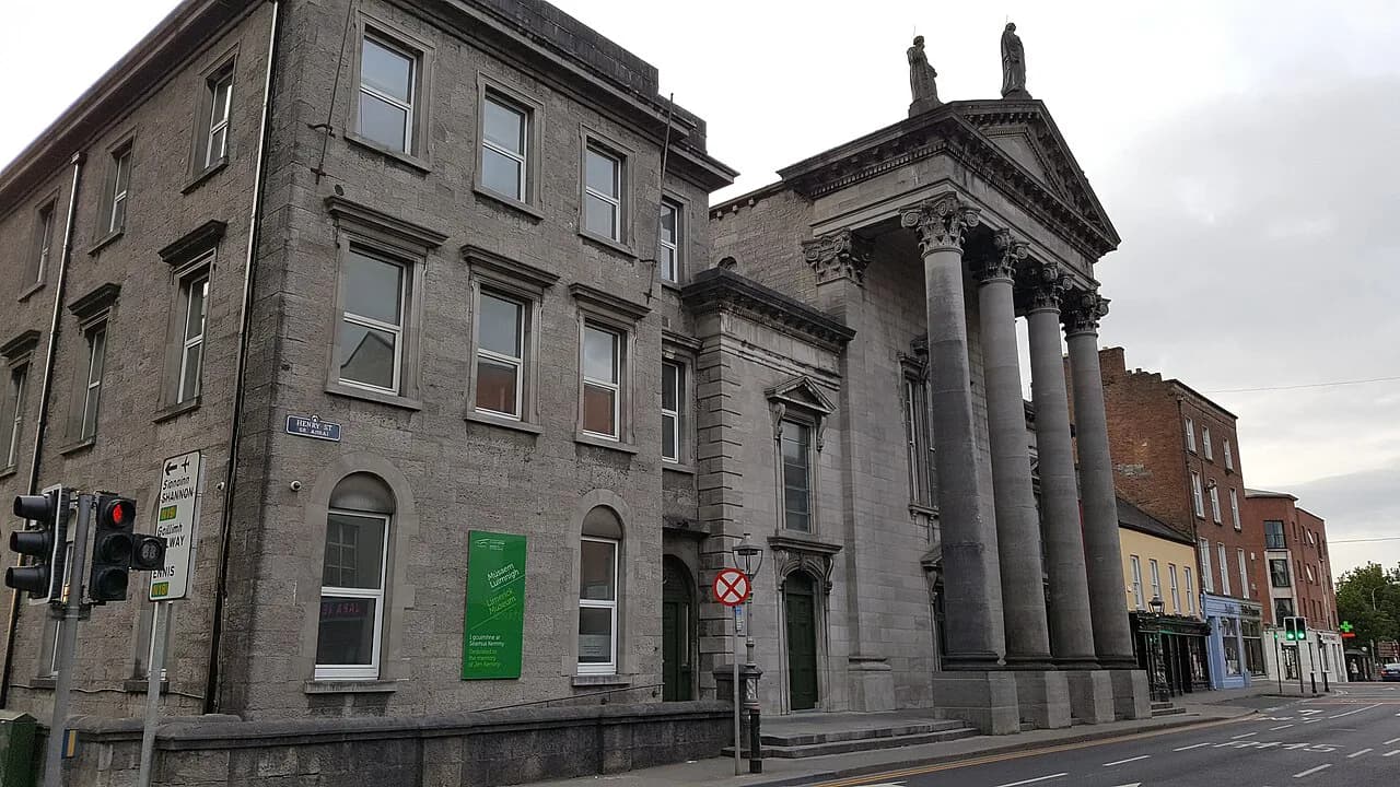 Limerick Museum: Visitor Guide to Henry Street