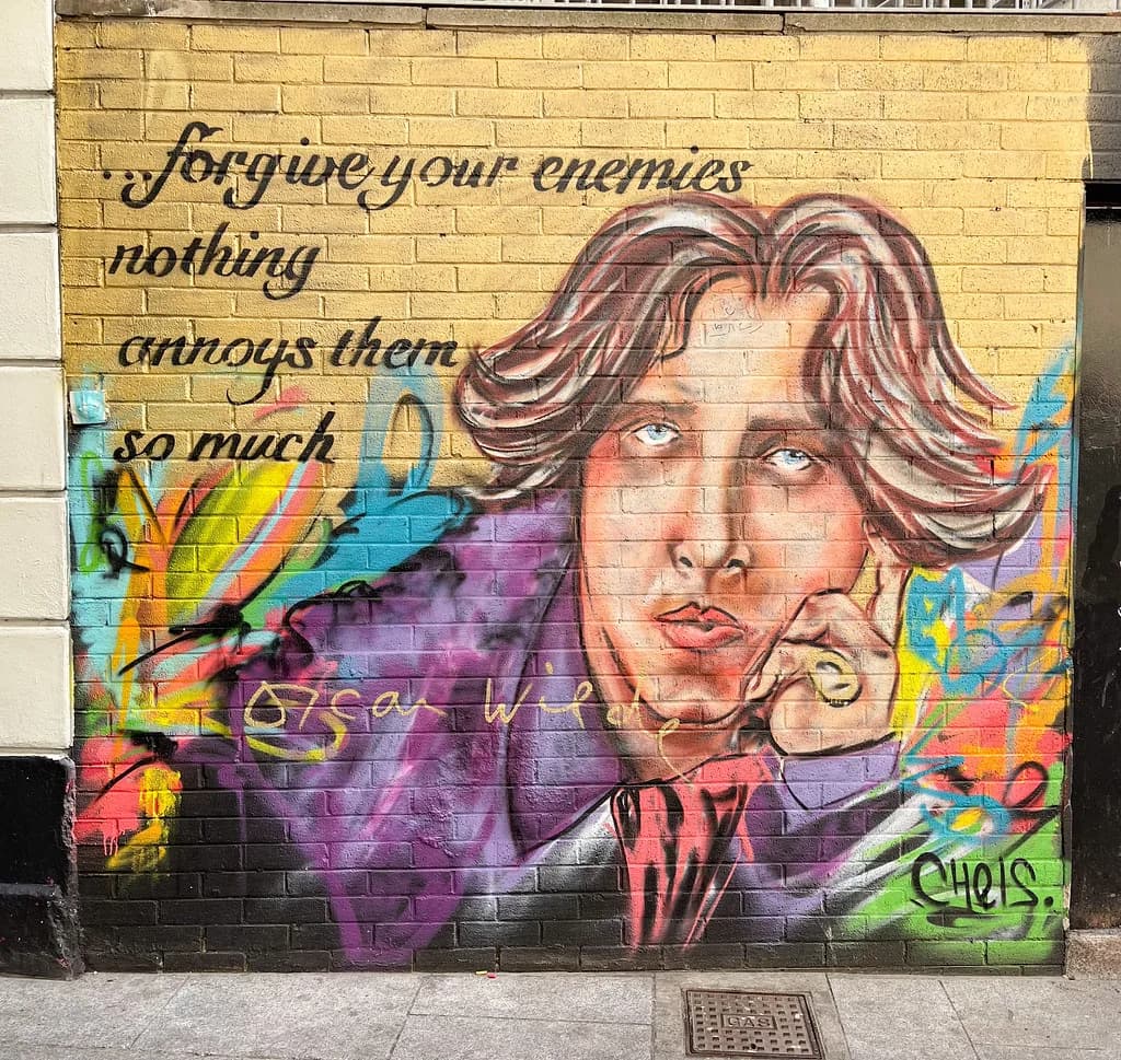 Oscar Wilde in Dublin: A Walk Through His Birthplace and Childhood Home