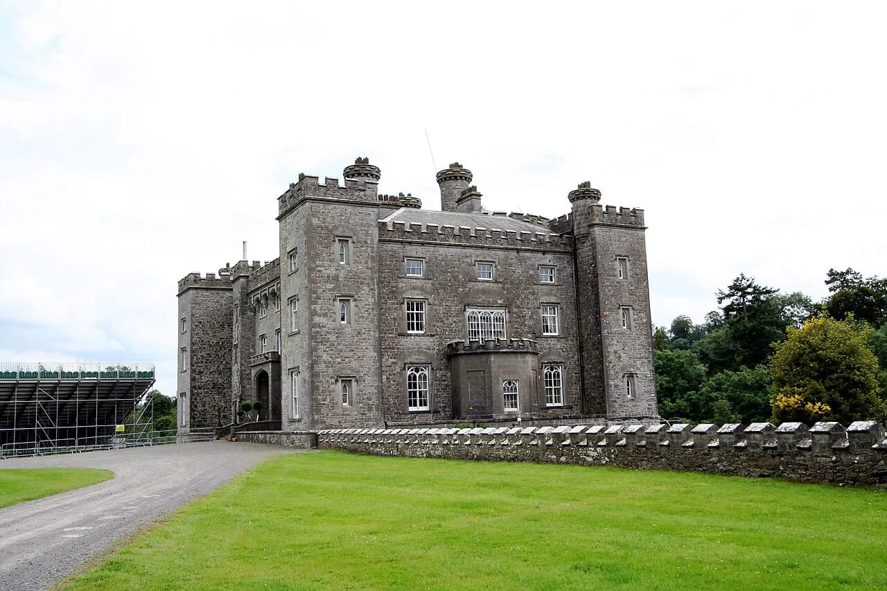 Slane Castle Tour: Booking, Access and What to Expect