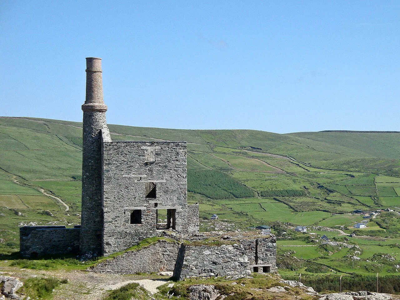 Engine house at the Allihies copper mines, County Cork.