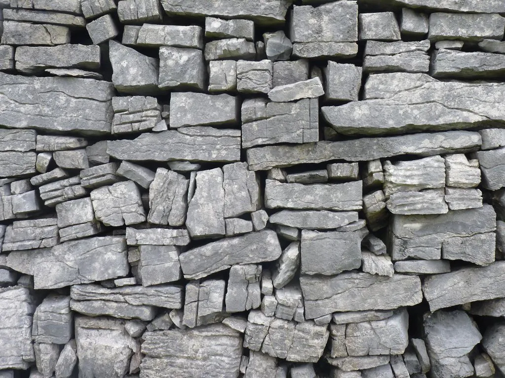 Dry-stone masonry at Dún Aonghasa on Inis Mór.
