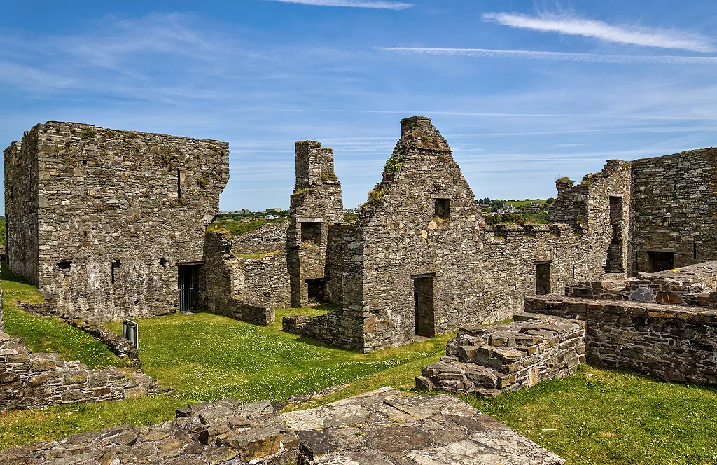 Ruined buildings within James Fort, Kinsale.