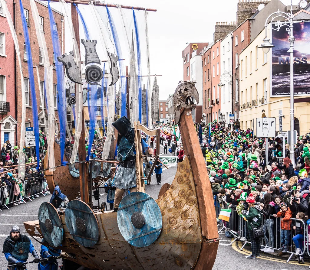 Spraoi's Battle of Clontarf commemoration in Dublin's 2014 St Patrick's Day parade.