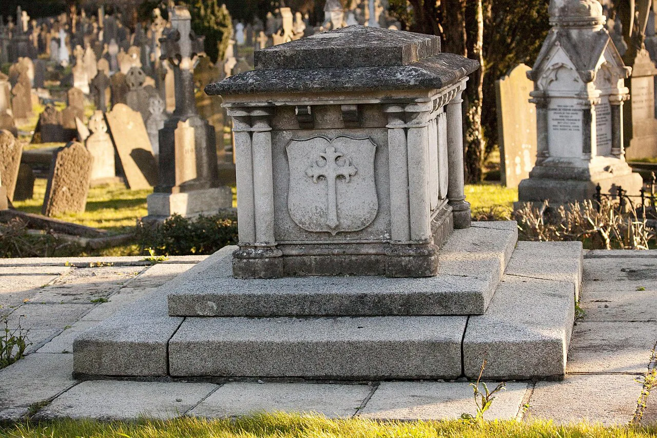 Tomb in Glasnevin Cemetery, Dublin.
