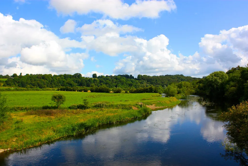 River landscape near Newgrange in the Boyne Valley.