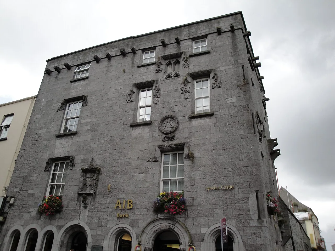 Lynch’s Castle on Shop Street, Galway.. Resized and converted to WebP.