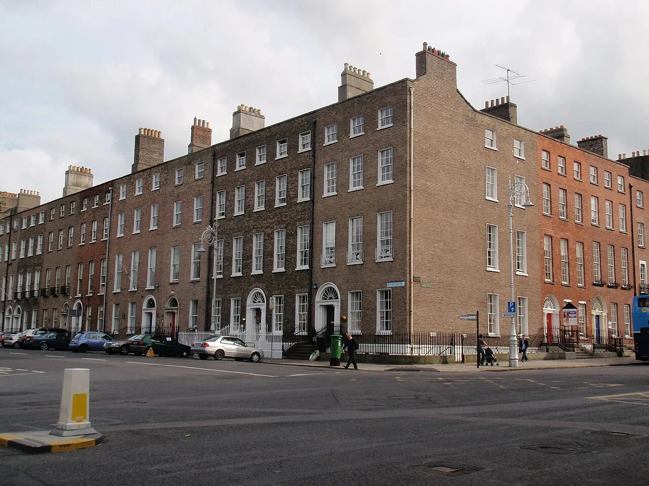 Merrion Square, Dublin, Ireland. Resized and converted to WebP.