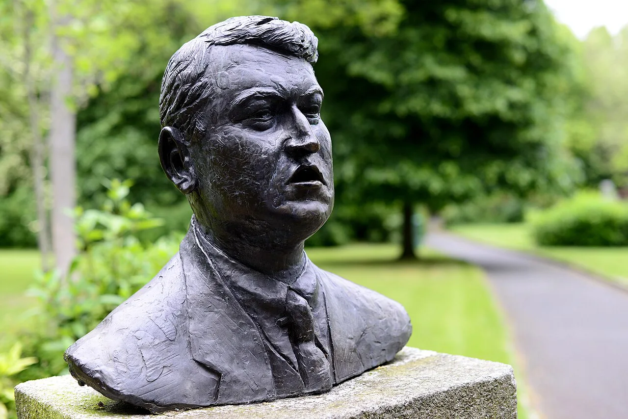 Michael Collins bust in Merrion Square, Dublin.