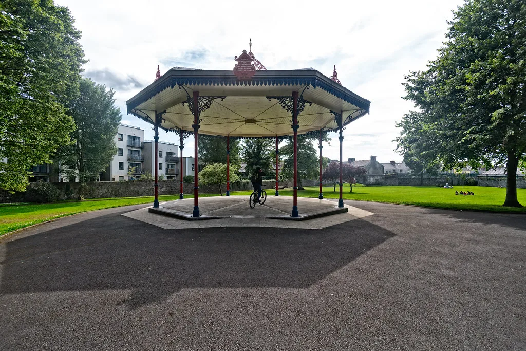 BANDSTAND AND GAZEBOS IN THE PEOPLES PARK LIMERICK [DOES ONE GAZE FROM A GAZEBO]. Resized and converted to WebP.